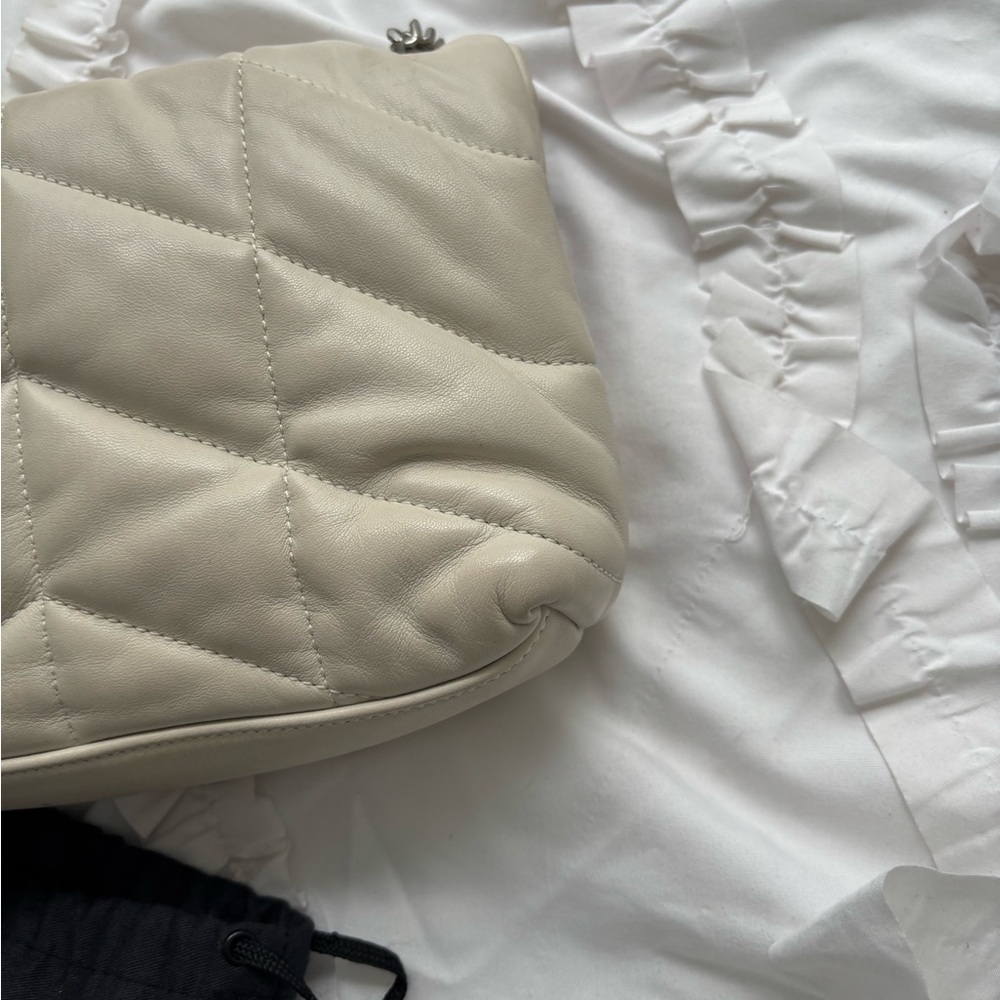 Saint Laurent Ivory Quilted Leather Bag Lou Lou - Picture 12 of 15